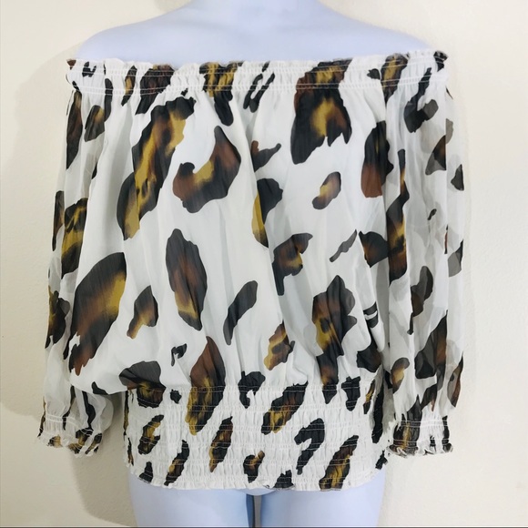 point of view Tops - Point of View Cream and Brown Print Blouse Size XL